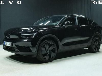 Käytetty Volvo EC40 Performance 325 kW (442 HP) 2025 Musta Katumaasturi