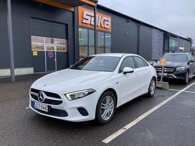 Käytetty 2021 Mercedes A250 Business Sedan | 26 900 € (Perustarjous)