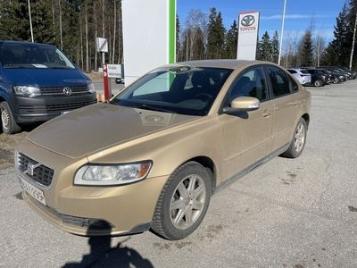 käytetty Volvo S40 2,0D (136 hv) Kinetic man - 1-Omistajalta,Hyvin huollettu!