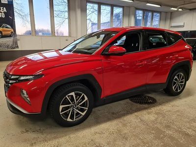Käytetty Hyundai Tucson Comfort 150 HP (110 kW) 2021 Punainen Katumaasturi