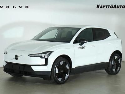 Crystal white met. Käytetty 2026 Volvo EX30 Performance Katumaasturi | 49 700 €