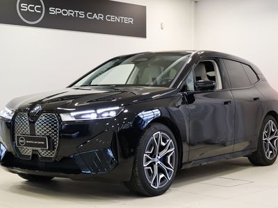 käytetty BMW iX xDrive40 Sport Package / HarmanKardon / 22 / Driving Assistant /