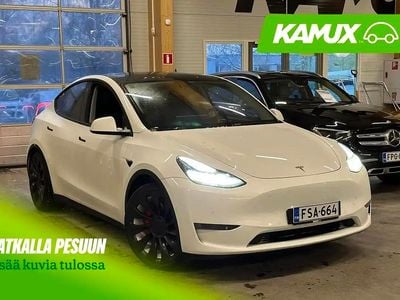 Valkoinen Käytetty 2022 Tesla Model Y Performance Katumaasturi | 34 680 € (Perustarjous)