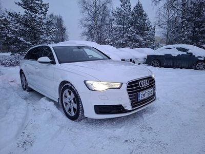 Käytetty Audi A6 Business 218 HP (160 kW) 2016 Valkoinen Farmari