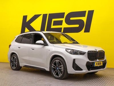 käytetty BMW iX1 U11 30 xDrive M-SPORT / Adapt.vakkari / Vetokoukku / Harma&Kardon / Comfort Access / 360° / Nahka-alacantara / HUD