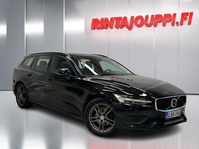 Käytetty 2019 Volvo V60 Momentum Farmari | 21 900 € (Perustarjous)