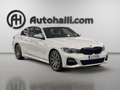 Käytetty 2022 BMW 330e Shadowline Sedan | 34 990 € (Hieman kallis)