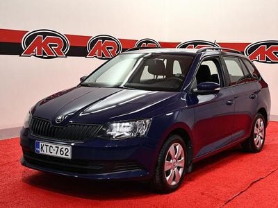 Käytetty Skoda Fabia Active 95 HP (69 kW) 2018 Sininen Farmari