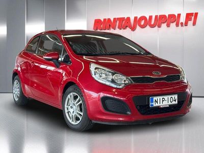 Käytetty Kia Rio LX 86 HP (63 kW) 2012 Punainen Viistoperä