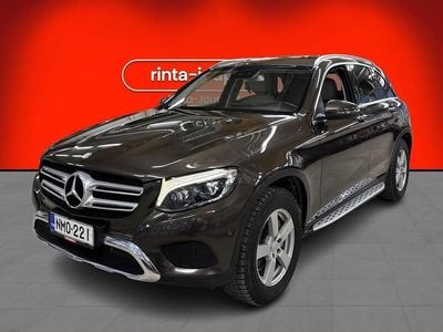 Ruskea Käytetty 2016 Mercedes GLC250 Business Katumaasturi | 21 800 € (Perustarjous)