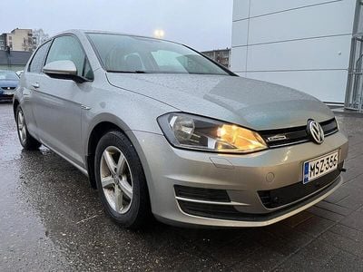 Harmaa Käytetty 2016 VW Golf VII Comfortline Viistoperä | 14 800 € (Perustarjous)