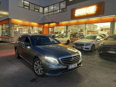 Mercedes E220