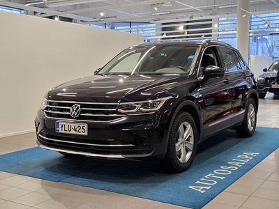 Musta Käytetty 2021 VW Tiguan Style Katumaasturi | 30 900 € (Perustarjous)