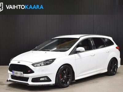 Käytetty Ford Focus ST 185 HP (136 kW) 2015 Farmari