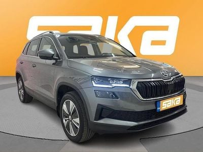 Käytetty Skoda Karoq Style 150 HP (110 kW) 2023 Katumaasturi