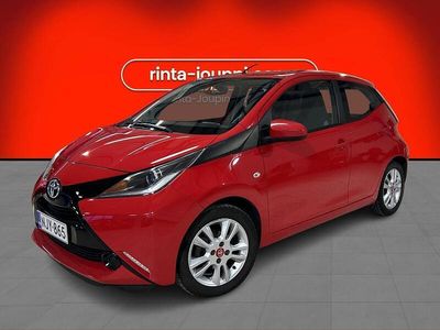 Punainen Käytetty 2016 Toyota Aygo X-play Viistoperä | 11 690 € (Perustarjous)
