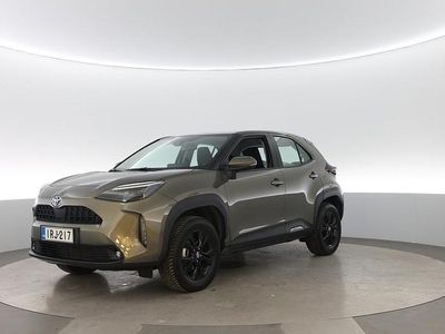 Käytetty 2023 Toyota Yaris Cross Active Katumaasturi | 26 890 € (Perustarjous)