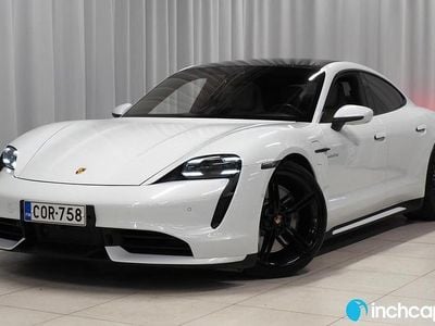 Käytetty 2020 Porsche Taycan Turbo Sedan | 67 890 €