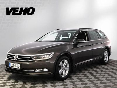 Ruskea Käytetty 2018 VW Passat Comfortline Farmari | 18 900 € (Perustarjous)