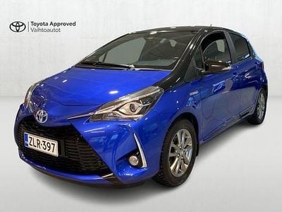 Käytetty Toyota Yaris Business Edition 72 HP (52 kW) 2017 Sininen Viistoperä