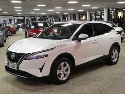 Käytetty Nissan Qashqai Tekna 158 HP (116 kW) 2022 Valkoinen Katumaasturi