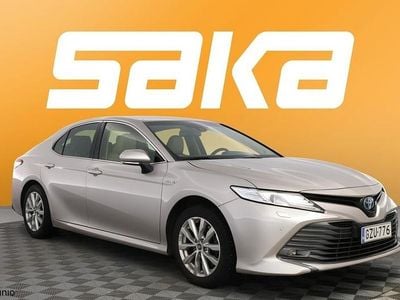 Käytetty Toyota Camry Premium 178 HP (130 kW) 2021 Sedan