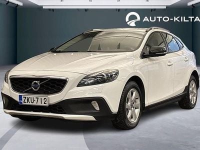 Käytetty Volvo V40 Business Edition 120 HP (88 kW) 2016 Valkoinen Viistoperä