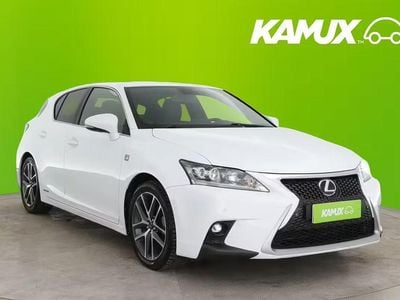 Käytetty Lexus CT200h Sport Line 135 HP (99 kW) 2014 Valkoinen Viistoperä