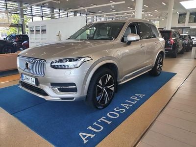 Käytetty 2023 Volvo XC90 Plus Katumaasturi | 62 900 € (Kallis)