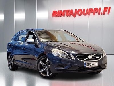 Käytetty Volvo V60 R-Design 136 HP (100 kW) 2012 Sininen Farmari