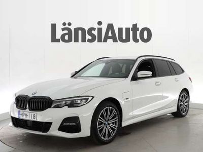 käytetty BMW 330e 330 G21 TouringxDrive Business M Sport / Adaptiivinen