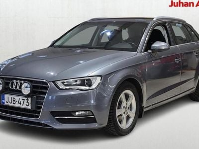 Käytetty Audi A3 Sportback Business 105 HP (77 kW) 2014 Harmaa Viistoperä