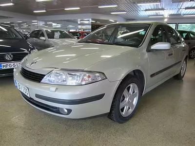 Käytetty 2010 Peugeot Partner Premium Tila-auto | 2 890 €