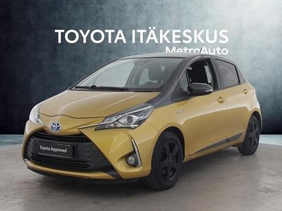 Keltainen Käytetty 2019 Toyota Yaris Hybrid Edition Viistoperä | 15 990 € (Perustarjous)
