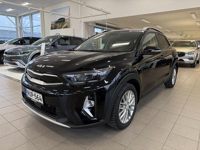 Musta Käytetty 2022 Kia Stonic Katumaasturi | 21 890 € (Hieman kallis)