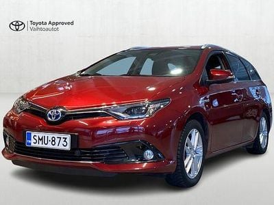 Käytetty Toyota Auris Touring Sports Active 99 HP (72 kW) 2018 Punainen Farmari