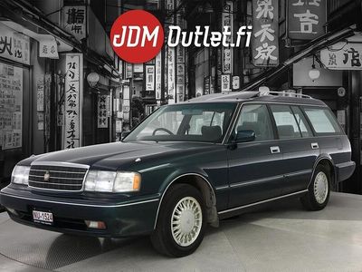 Käytetty 1994 Toyota Crown Farmari | 14 890 €