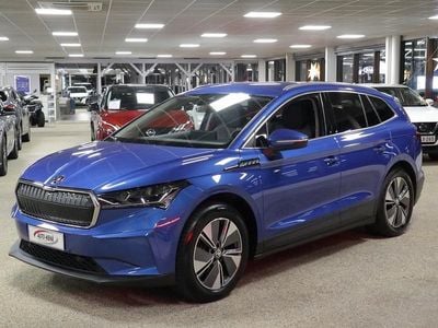 Sininen Käytetty 2023 Skoda Enyaq iV Loft Katumaasturi | 34 590 € (Hyvä tarjous)