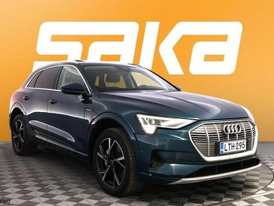 Käytetty 2019 Audi e-tron Katumaasturi | 23 800 € (Hieman kallis)