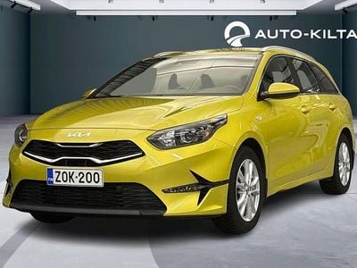 Met. keltainen Käytetty 2022 Kia Ceed Sportswagon EX Farmari | 23 890 € (Hieman kallis)
