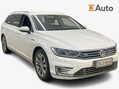 Käytetty VW Passat GTE 218 HP (160 kW) 2016 Valkoinen Farmari