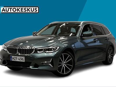 Sininen Käytetty 2019 BMW 320 Luxury Line Farmari | 28 900 € (Kallis)