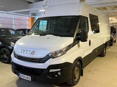 Käytetty Iveco Daily 179 HP (131 kW) 2018