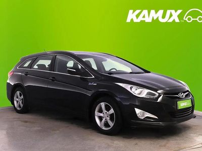 Käytetty Hyundai i40 Comfort 135 HP (99 kW) 2012 Musta Farmari