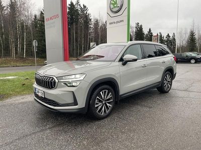 Harmaa Käytetty 2024 Skoda Kodiaq Style Katumaasturi | 44 980 € (Kallis)