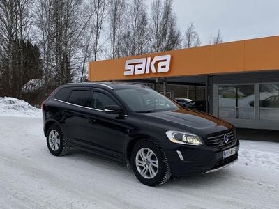 Käytetty 2015 Volvo XC60 Business Edition Katumaasturi | 15 900 € (Hieman kallis)