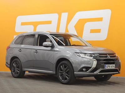 Käytetty Mitsubishi Outlander P-HEV Instyle 121 HP (88 kW) 2016 Katumaasturi