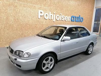 Käytetty Toyota Corolla Terra 2000