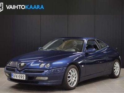 käytetty Alfa Romeo GTV Coupe 1.8i 16V Twin Spark # KESÄTARJOUS! Urheiluistuimet, Huoltokirja, Kahdet renkaat #