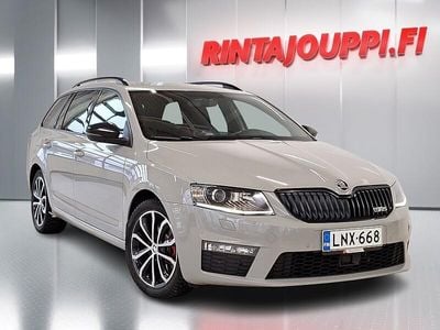 Harmaa Käytetty 2017 Skoda Octavia RS Farmari | 16 880 € (Perustarjous)